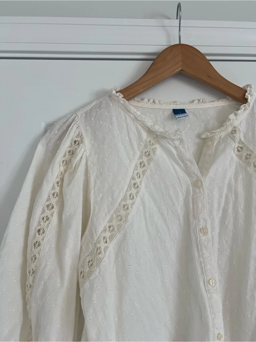 Women's Cream Eyelet Button-Front Blouse